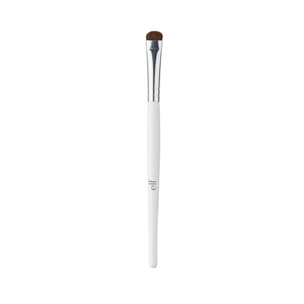 imageelf Smudge Brush Short Curved Brush For Expertly Smoothing Color For A Smoky Look Perfect For Contouring ampamp Defining Eyes Vegan ampamp CrueltyFree1 Count Pack of 1