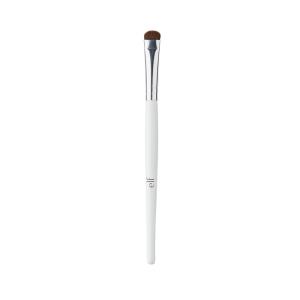 imageelf Smudge Brush Short Curved Brush For Expertly Smoothing Color For A Smoky Look Perfect For Contouring ampamp Defining Eyes Vegan ampamp CrueltyFree1 Count Pack of 1